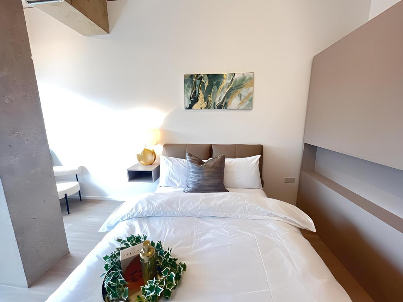 1Br Luxury Flat At Train Station - Long Stays Welcome - Just Ask Milton Keynes Esterno foto